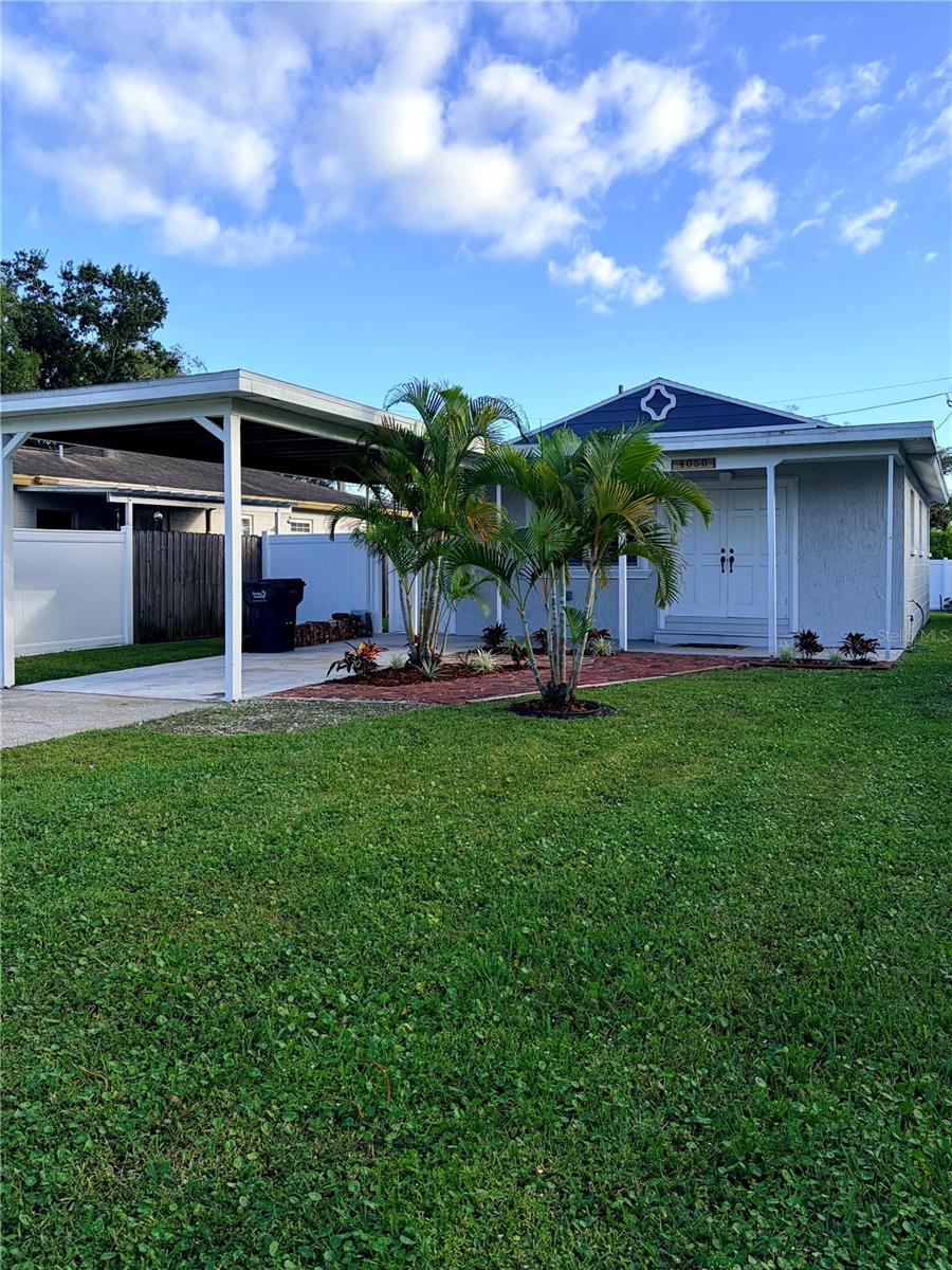 Front w/ Covered Parking