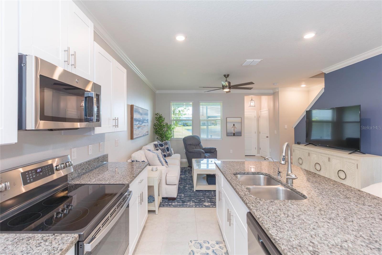 8065 ROLLING SHELL TRAIL, Wesley Chapel, FL 33545