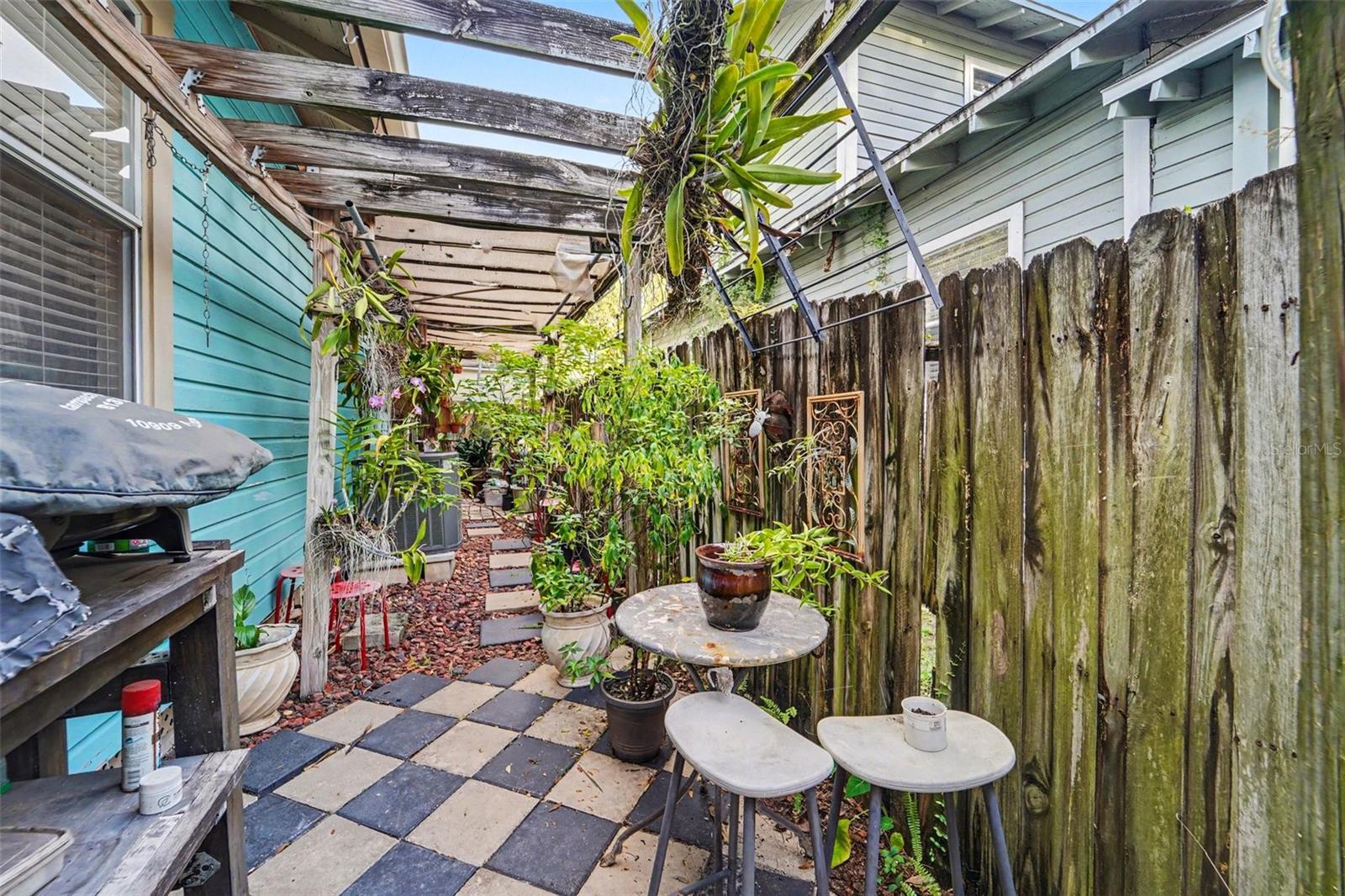 4304 N MARGUERITE STREET, Tampa, FL 33603