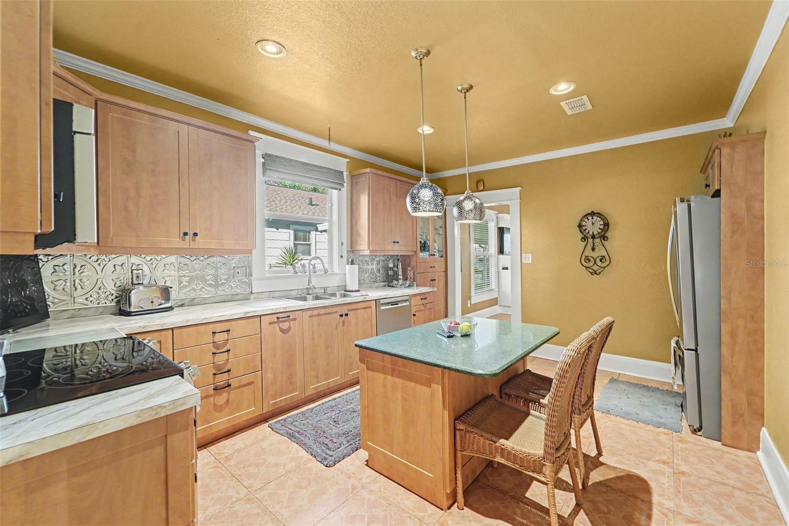 4304 N MARGUERITE STREET, Tampa, FL 33603
