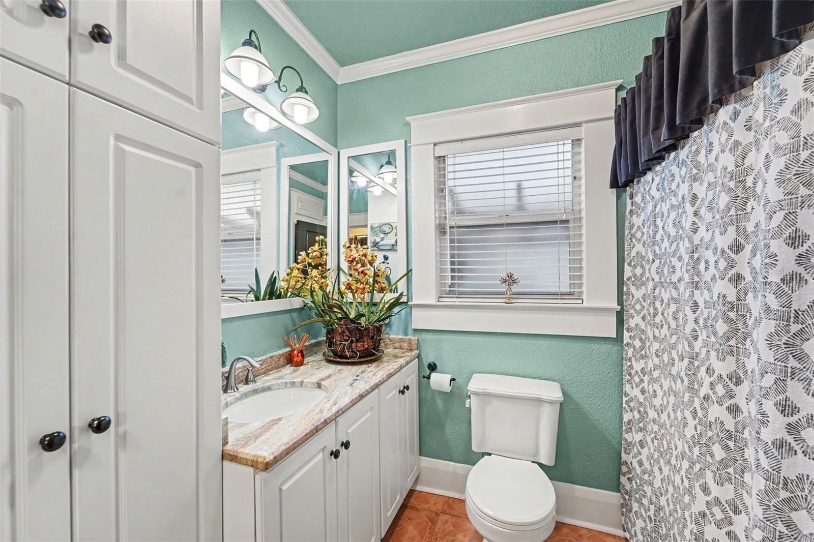 4304 N MARGUERITE STREET, Tampa, FL 33603