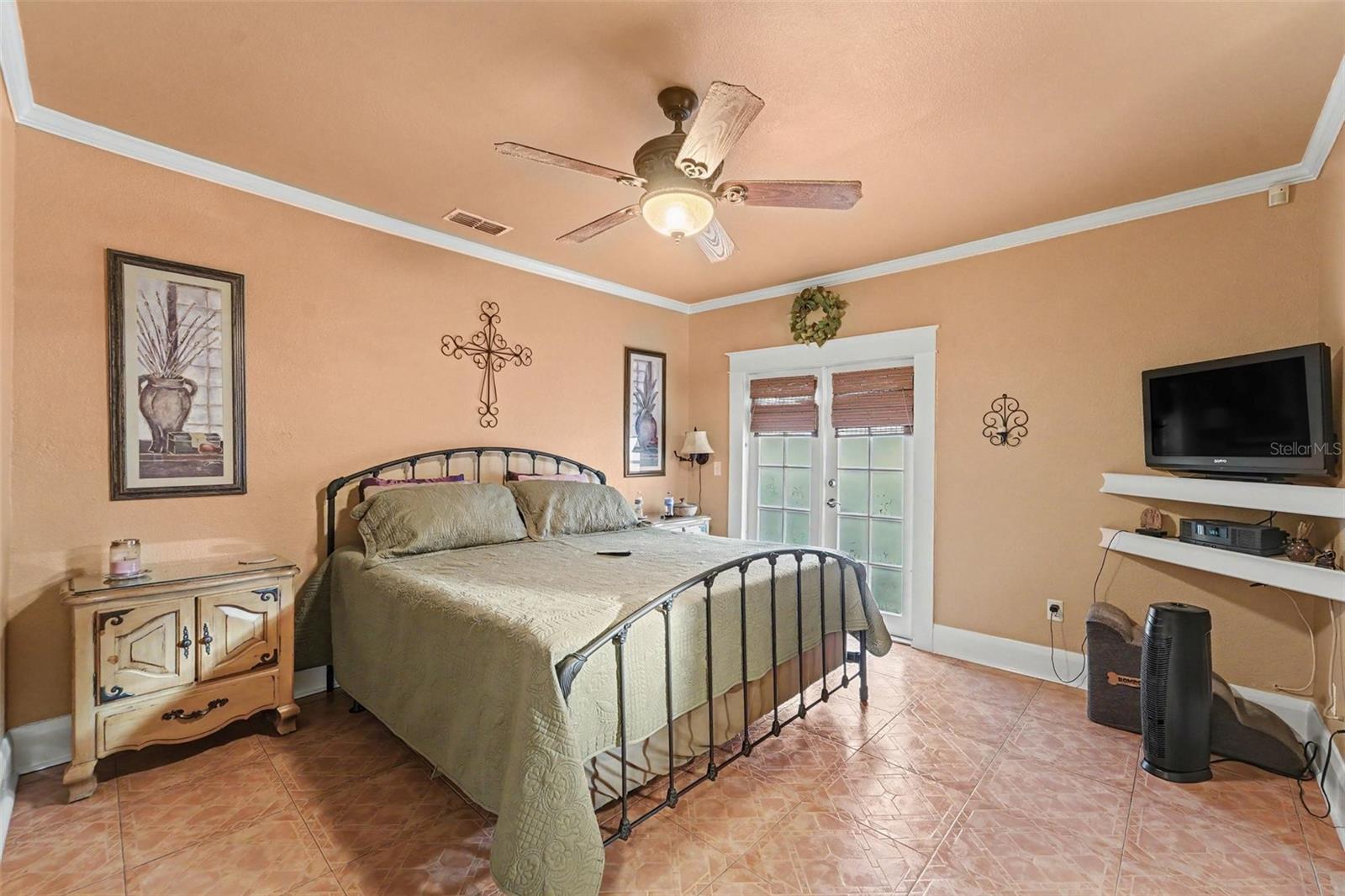 4304 N MARGUERITE STREET, Tampa, FL 33603
