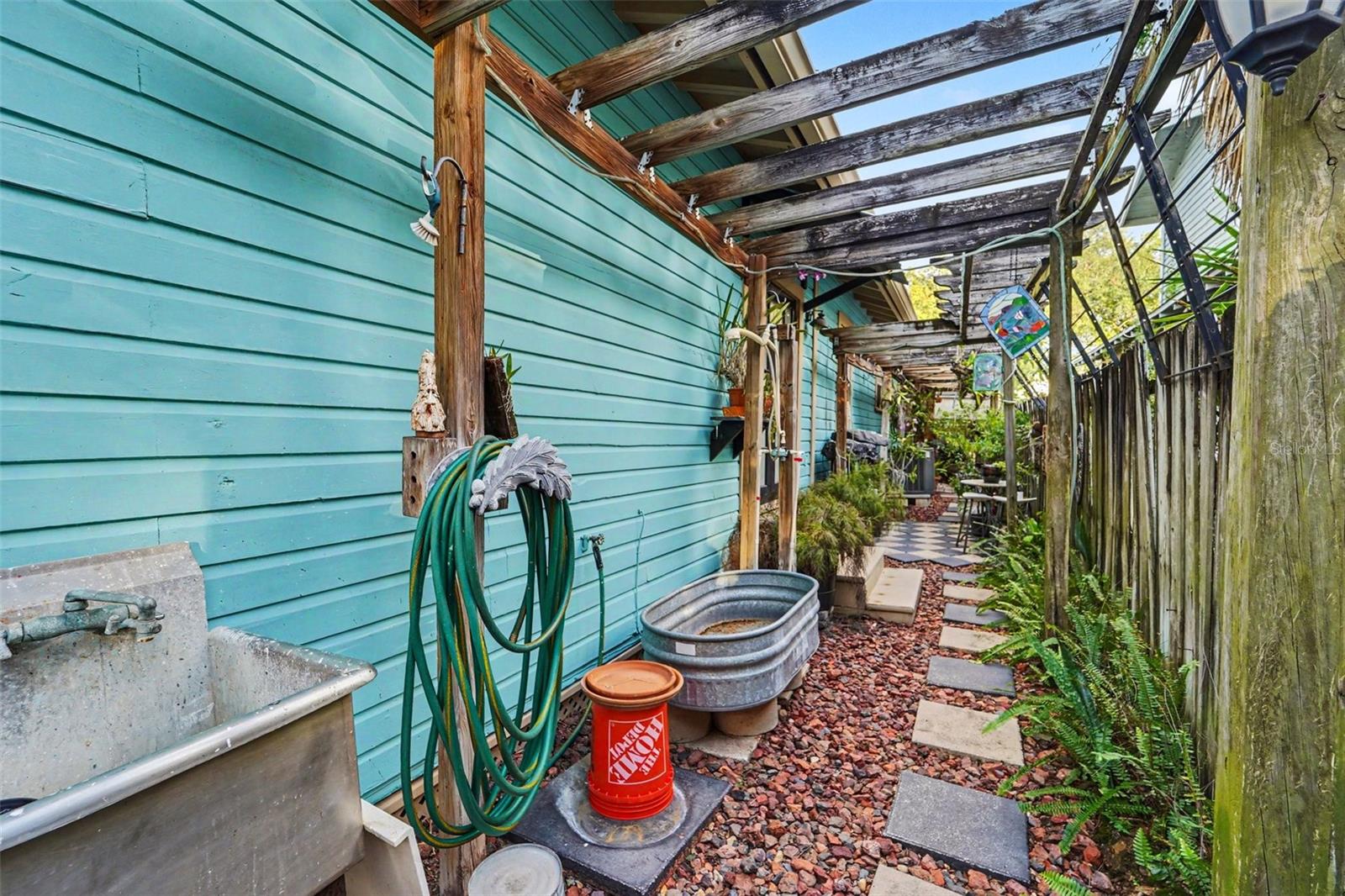 4304 N MARGUERITE STREET, Tampa, FL 33603