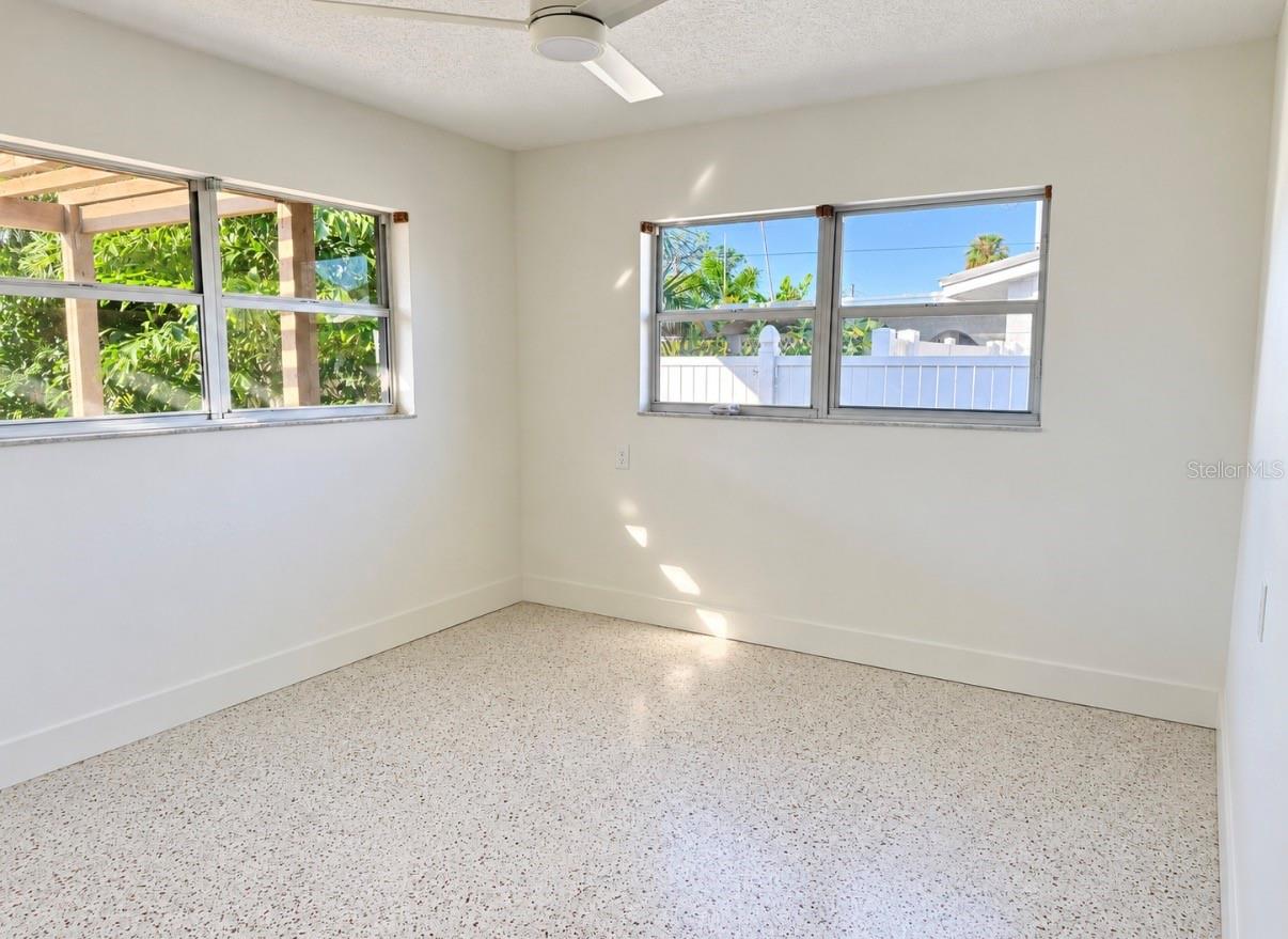 1543 DELAWARE AVENUE NE, St Petersburg, FL 33703 1543 DELAWARE AVENUE NE, St Petersburg, FL 33703