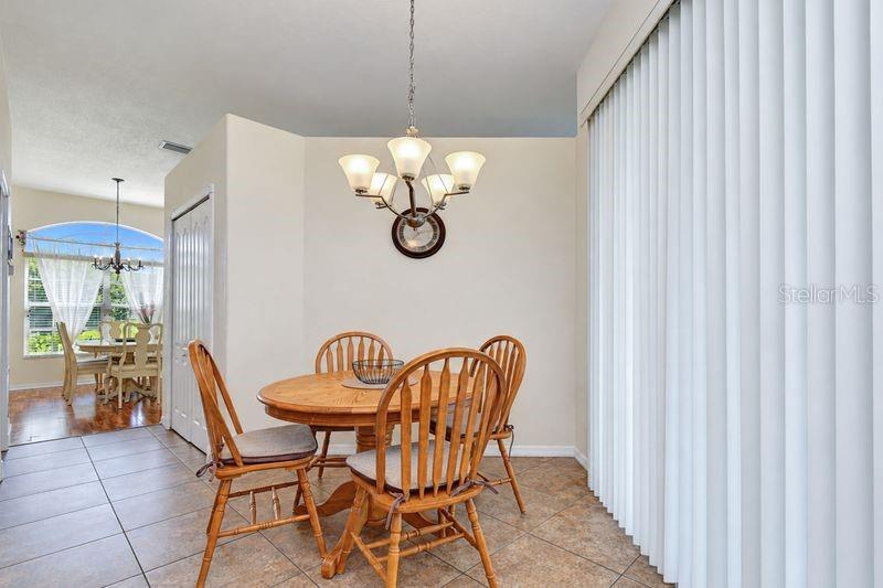 316 CRYSTAL GOBLET COURT, Valrico, FL 33594