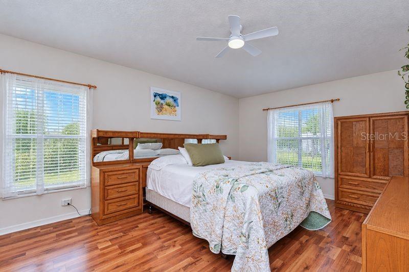 316 CRYSTAL GOBLET COURT, Valrico, FL 33594