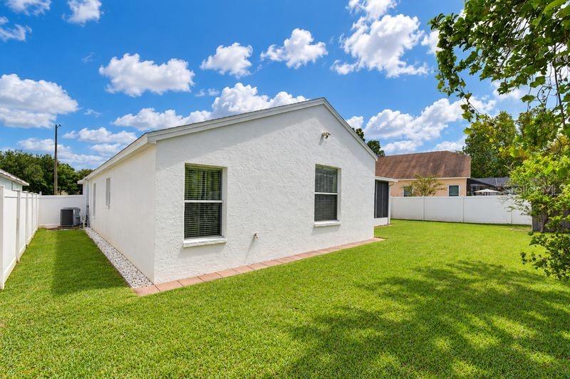 316 CRYSTAL GOBLET COURT, Valrico, FL 33594