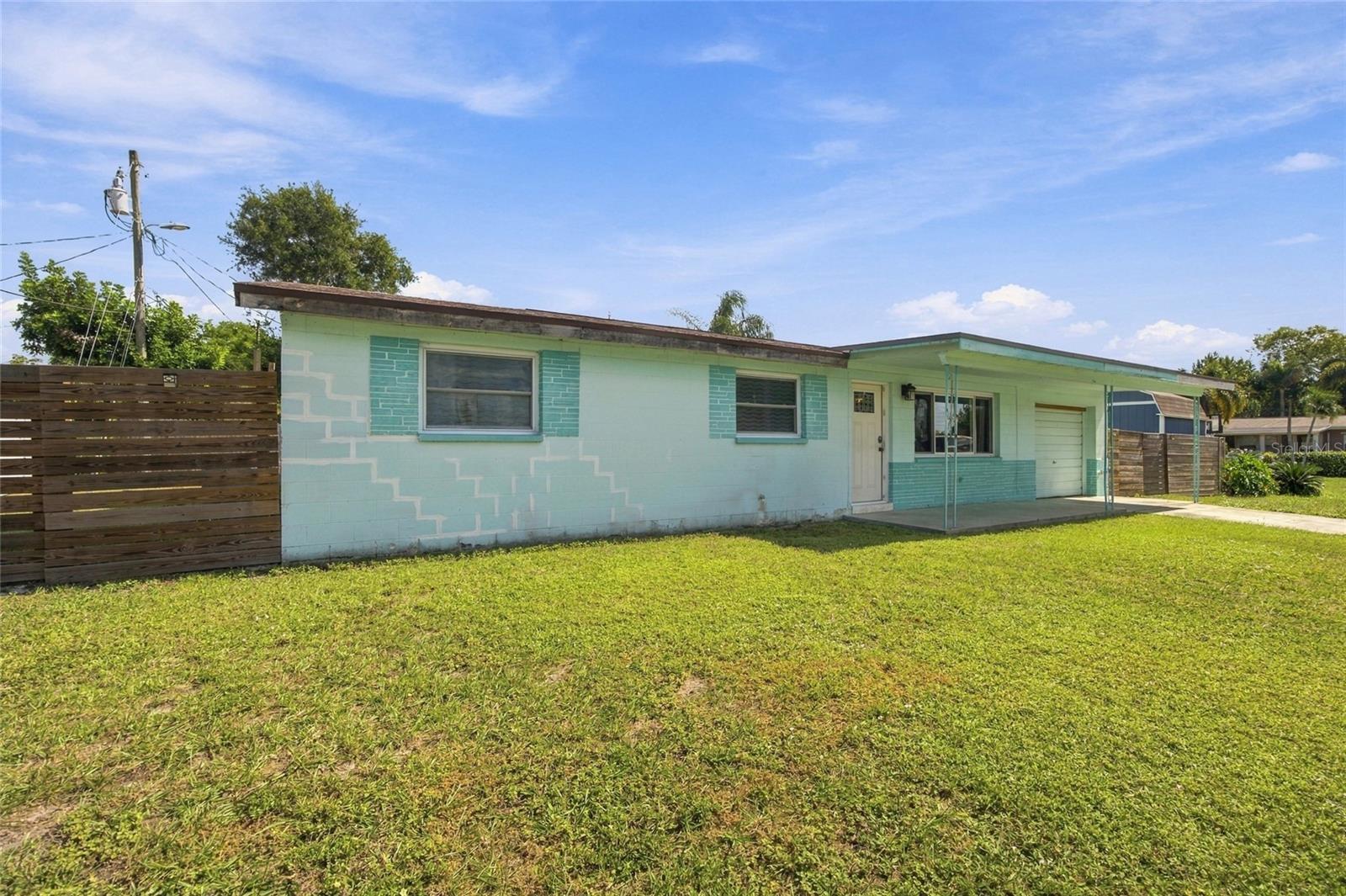 8573 76TH AVENUE, Seminole, FL 33777