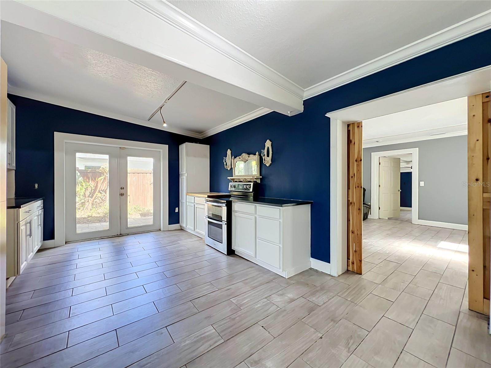 2809 TOURAINE AVENUE, Orlando, FL 32812