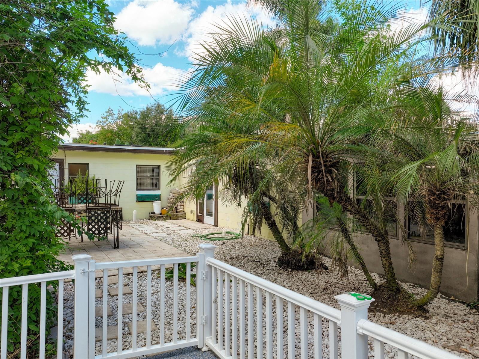 2809 TOURAINE AVENUE, Orlando, FL 32812