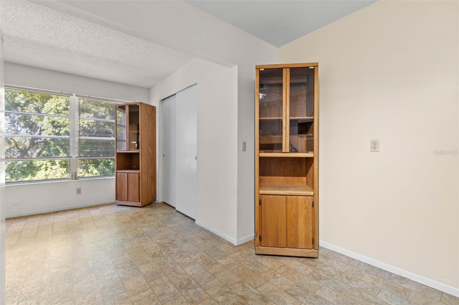 2426 PERSIAN DRIVE, #52, Clearwater, FL 33763