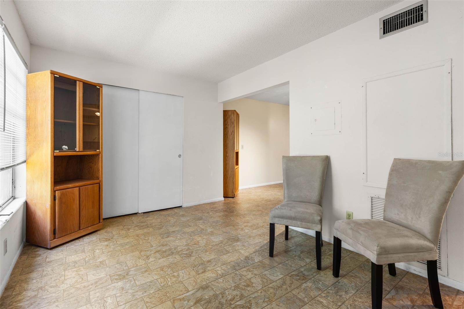 2426 PERSIAN DRIVE, #52, Clearwater, FL 33763