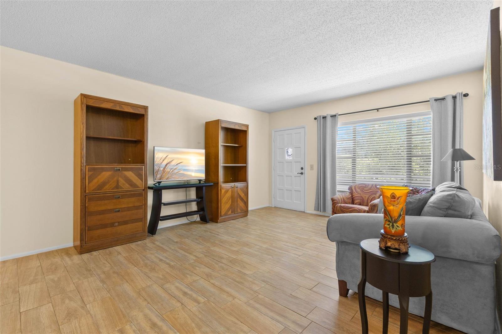 2426 PERSIAN DRIVE, #52, Clearwater, FL 33763