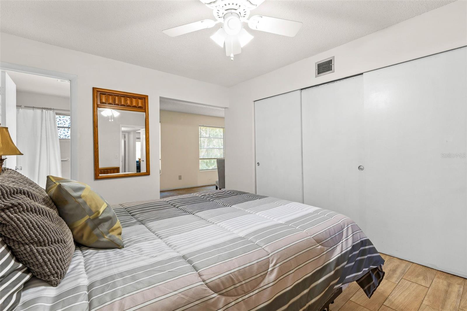 2426 PERSIAN DRIVE, #52, Clearwater, FL 33763