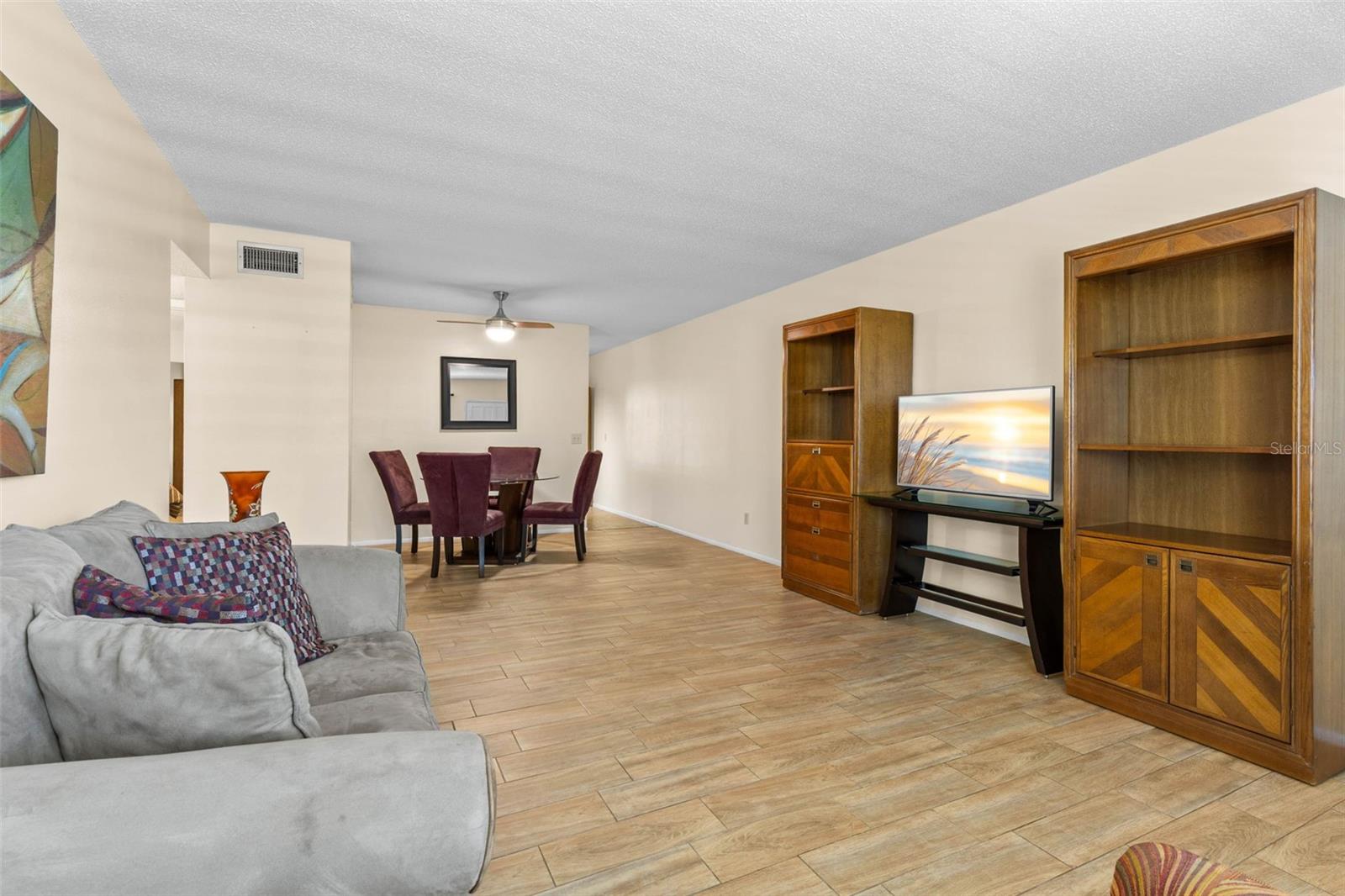2426 PERSIAN DRIVE, #52, Clearwater, FL 33763