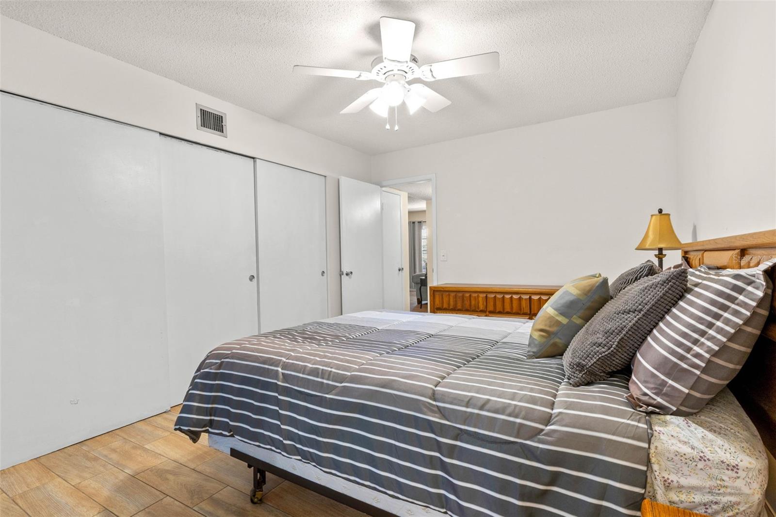 2426 PERSIAN DRIVE, #52, Clearwater, FL 33763