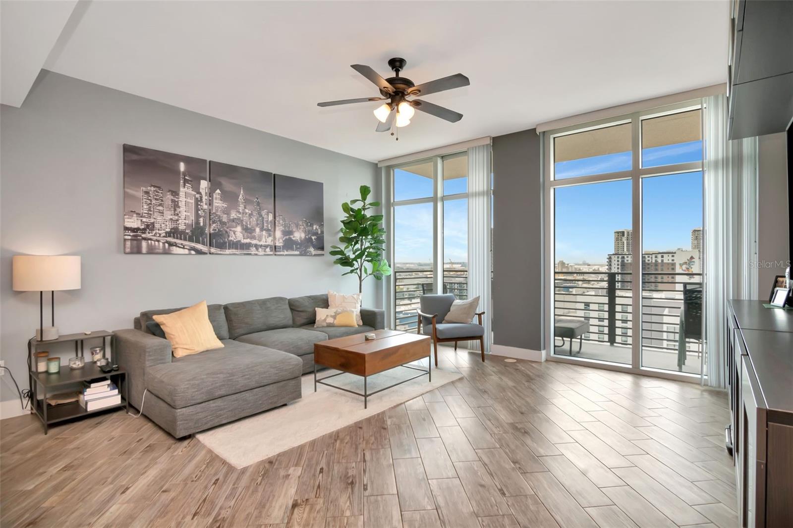 1120 E KENNEDY BOULEVARD, #1512, Tampa, FL 33602