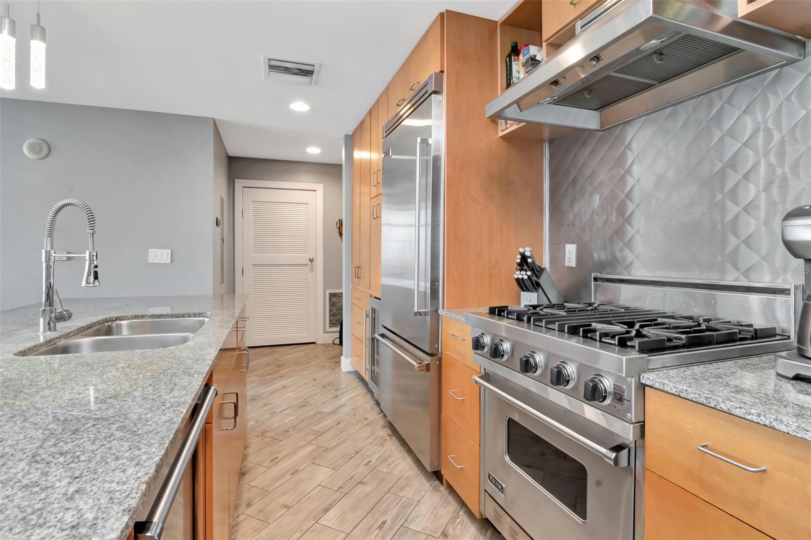 1120 E KENNEDY BOULEVARD, #1512, Tampa, FL 33602