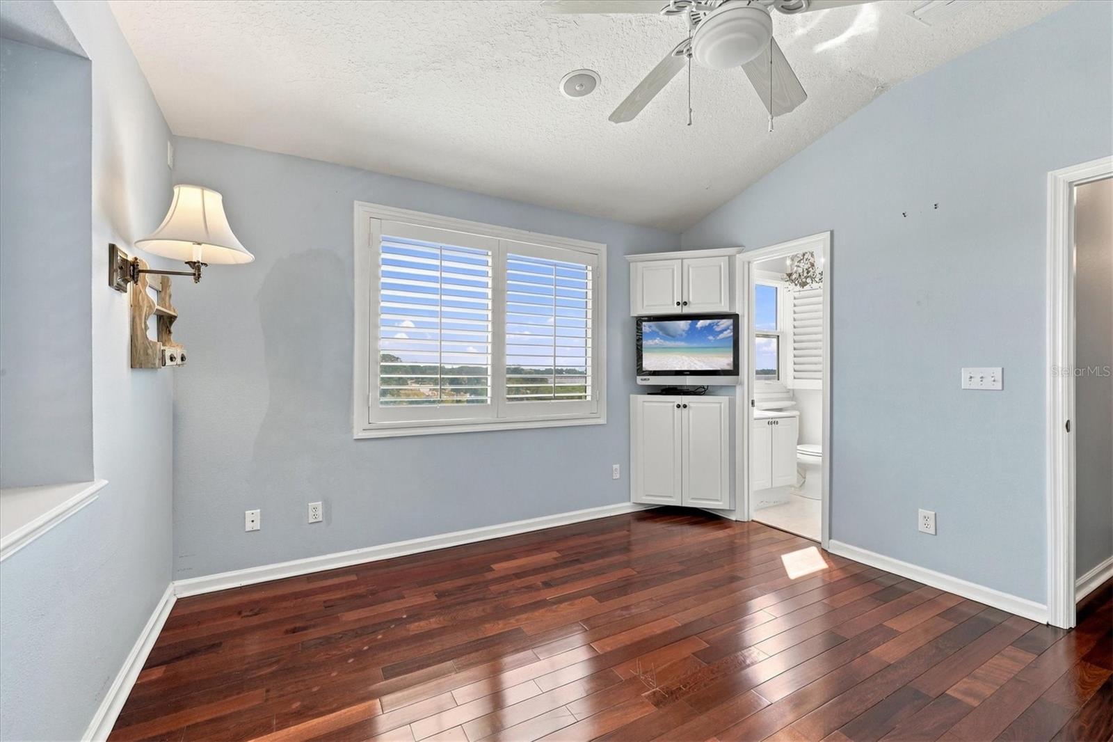 131 BRENT CIRCLE, Oldsmar, FL 34677