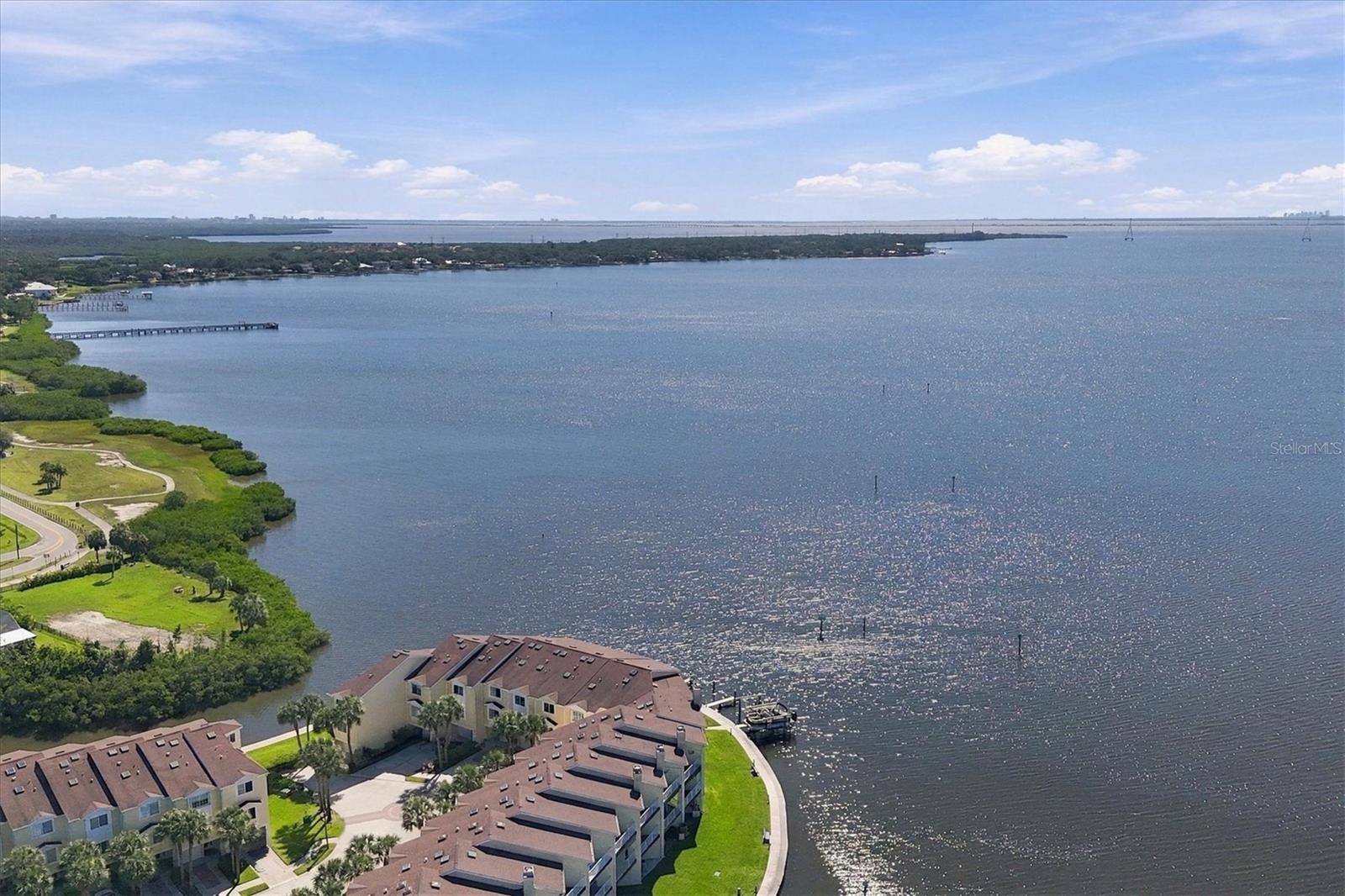 131 BRENT CIRCLE, Oldsmar, FL 34677 131 BRENT CIRCLE, Oldsmar, FL 34677