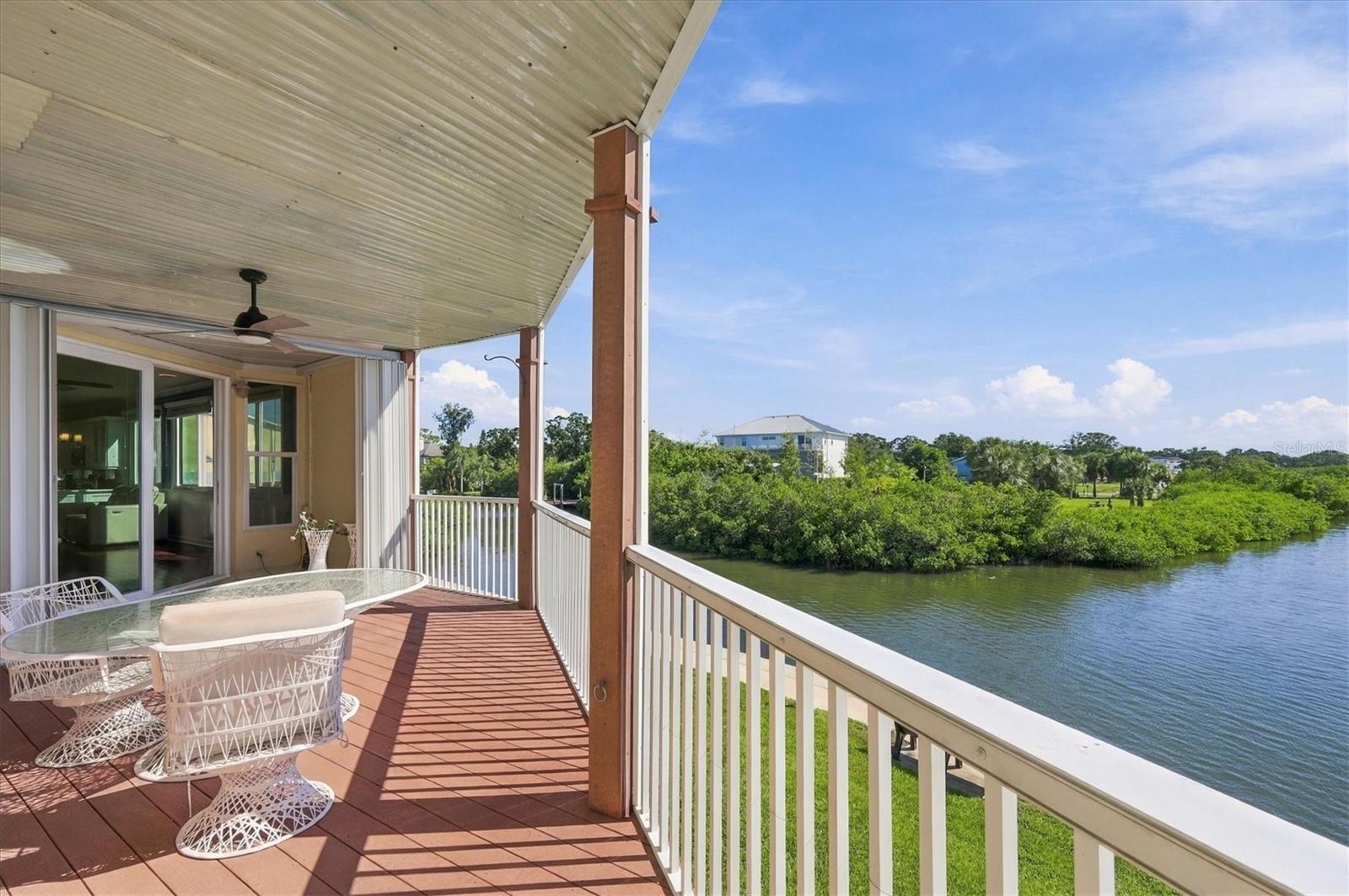131 BRENT CIRCLE, Oldsmar, FL 34677