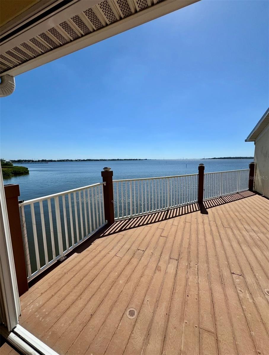 131 BRENT CIRCLE, Oldsmar, FL 34677
