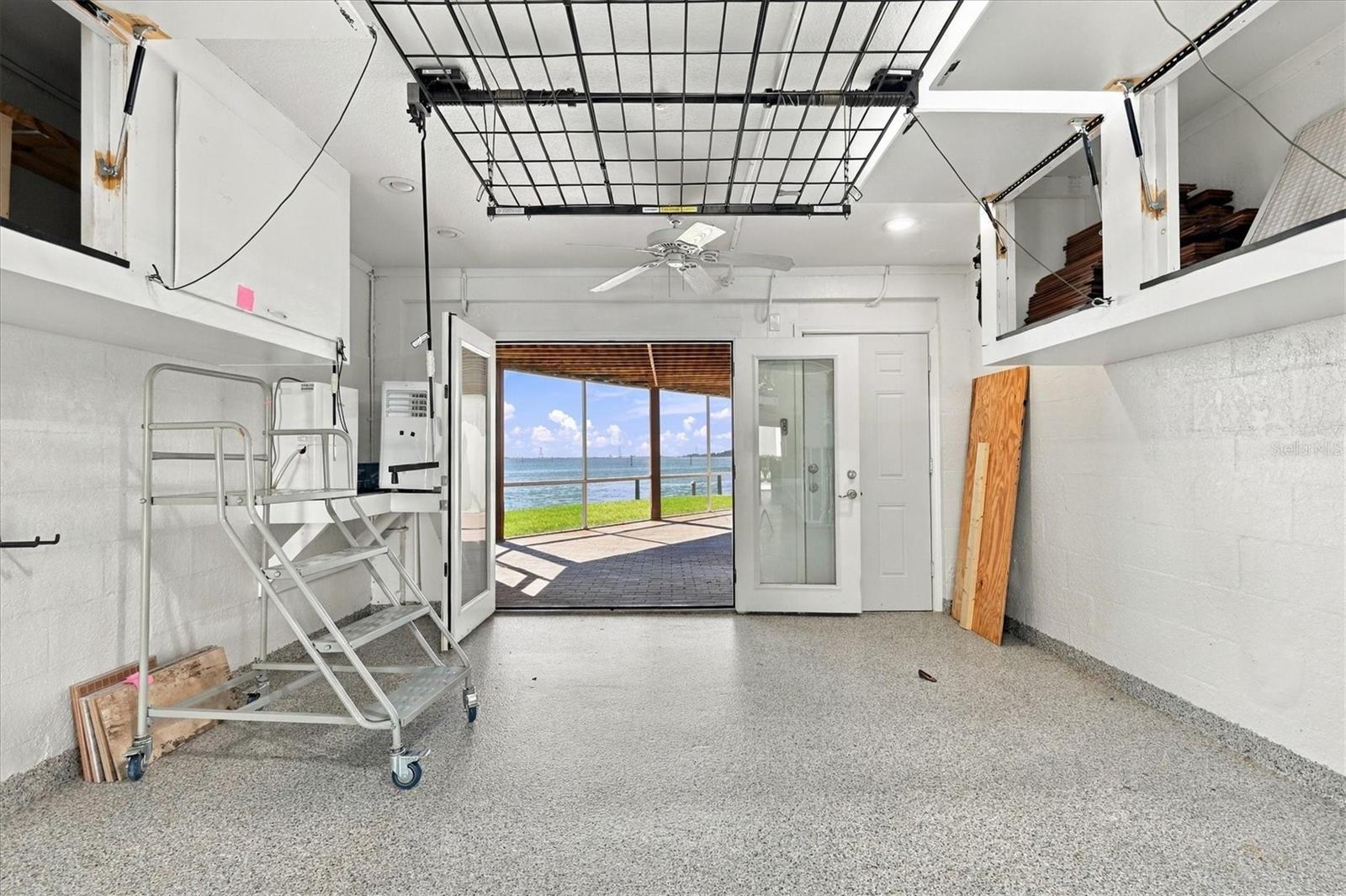 131 BRENT CIRCLE, Oldsmar, FL 34677