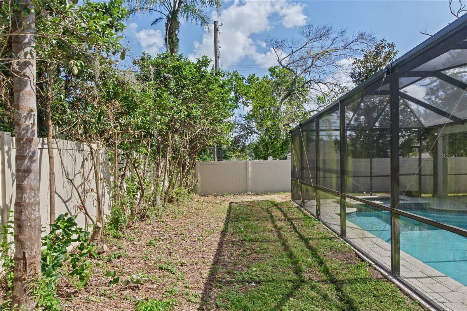 105 DAKOTA HILL DRIVE, Seffner, FL 33584