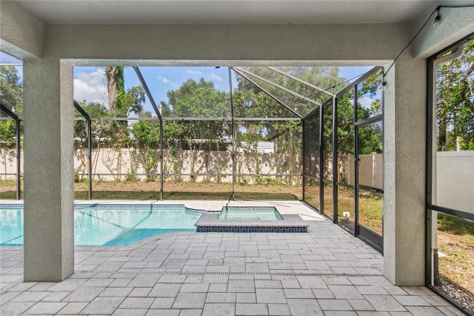 105 DAKOTA HILL DRIVE, Seffner, FL 33584