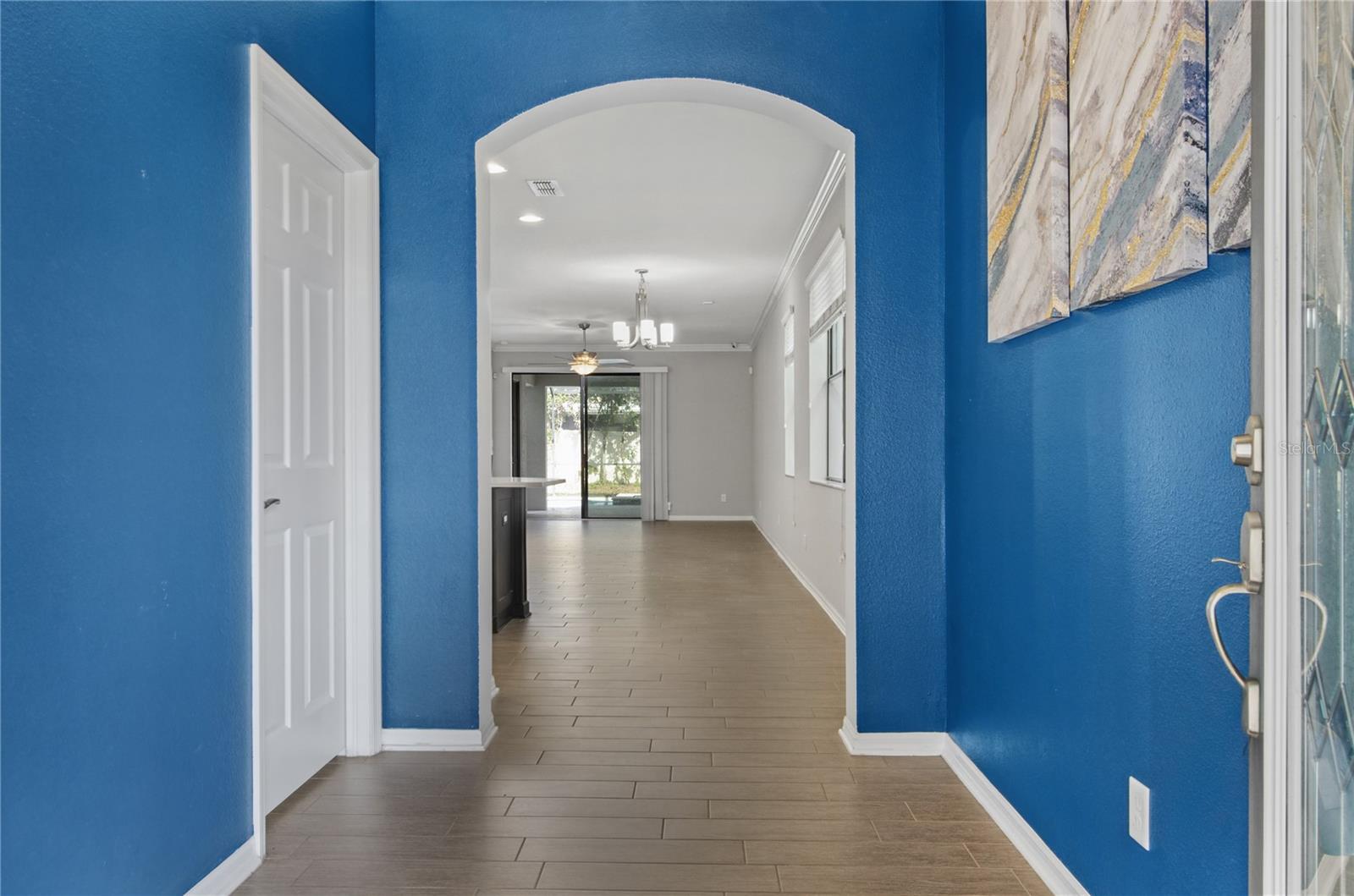 105 DAKOTA HILL DRIVE, Seffner, FL 33584