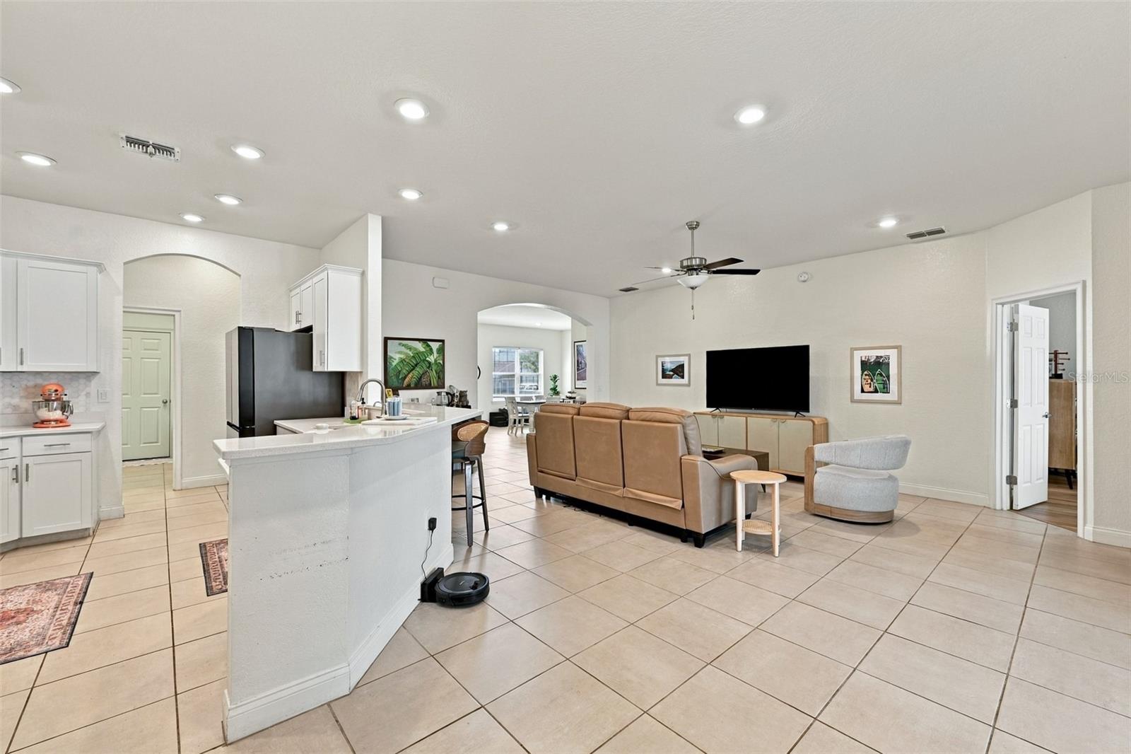 4041 SHEARWATER STREET, Lakeland, FL 33811