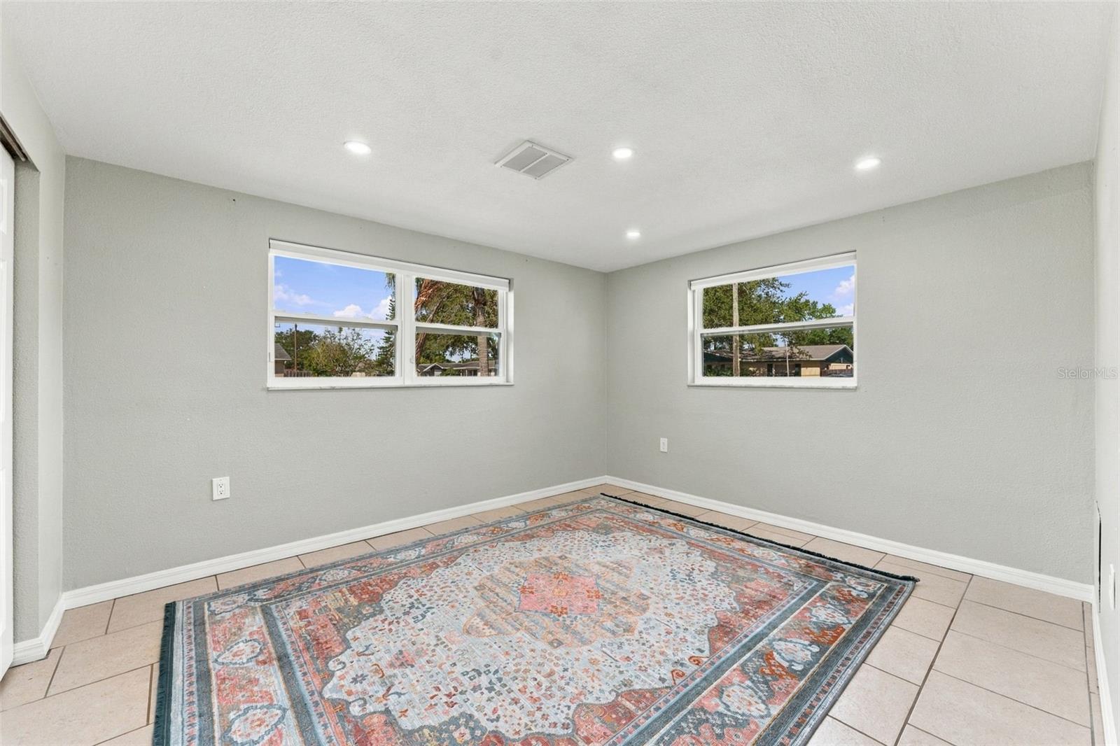 1102 CROYDON LANE, Holiday, FL 34691