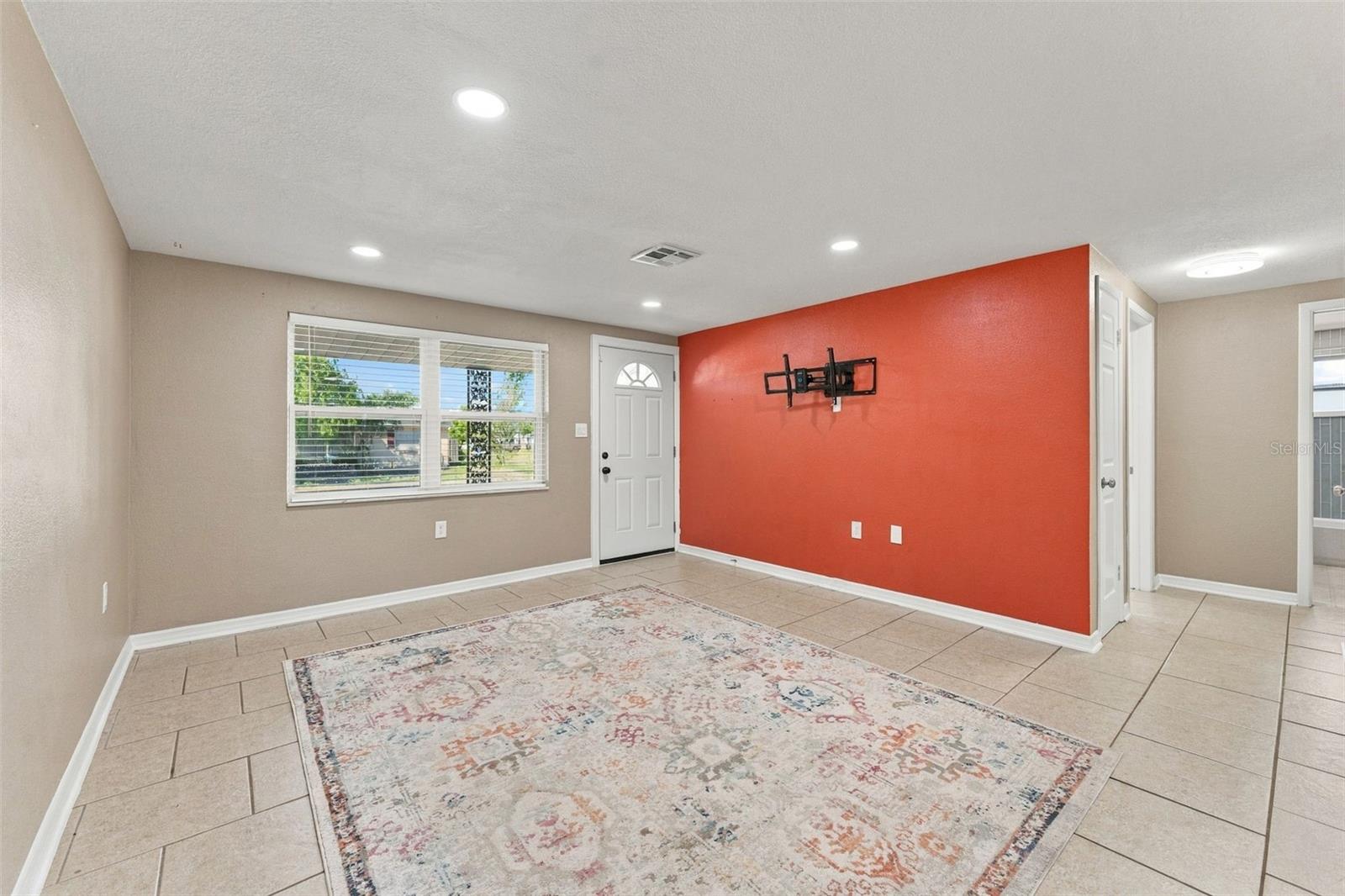 1102 CROYDON LANE, Holiday, FL 34691