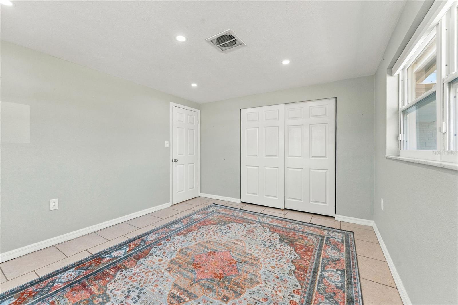 1102 CROYDON LANE, Holiday, FL 34691