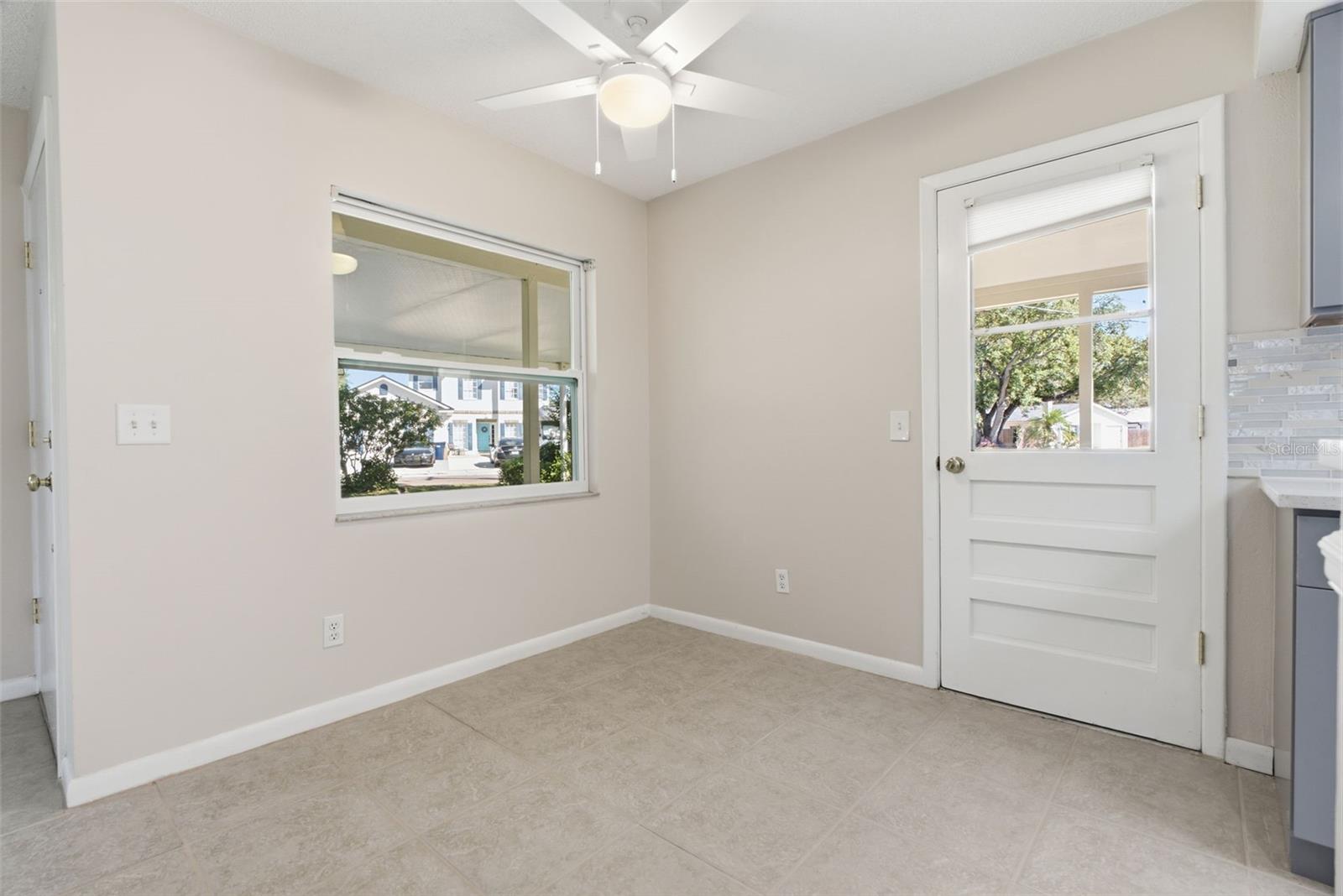 6709 S DAUPHIN AVENUE, Tampa, FL 33611