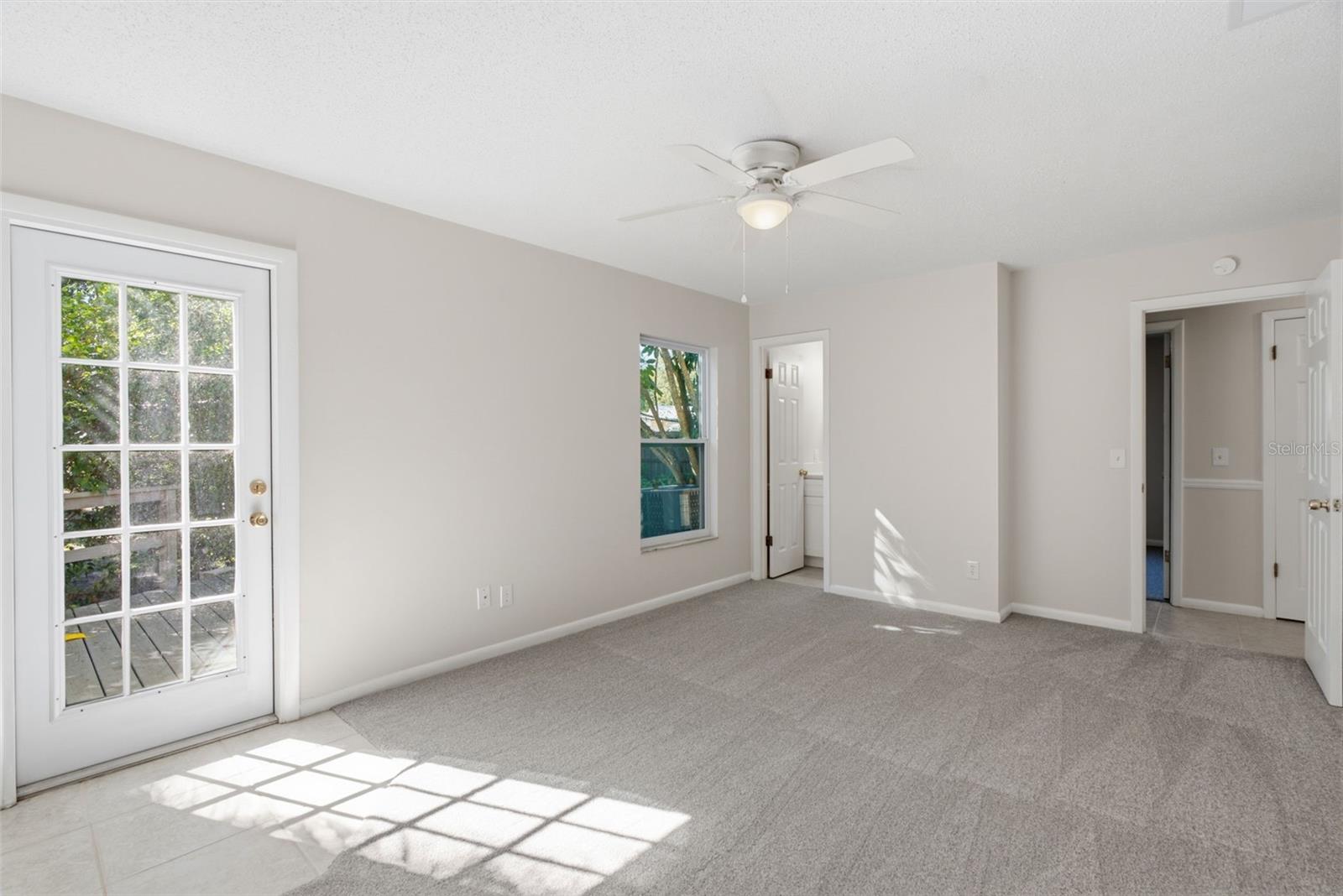 6709 S DAUPHIN AVENUE, Tampa, FL 33611
