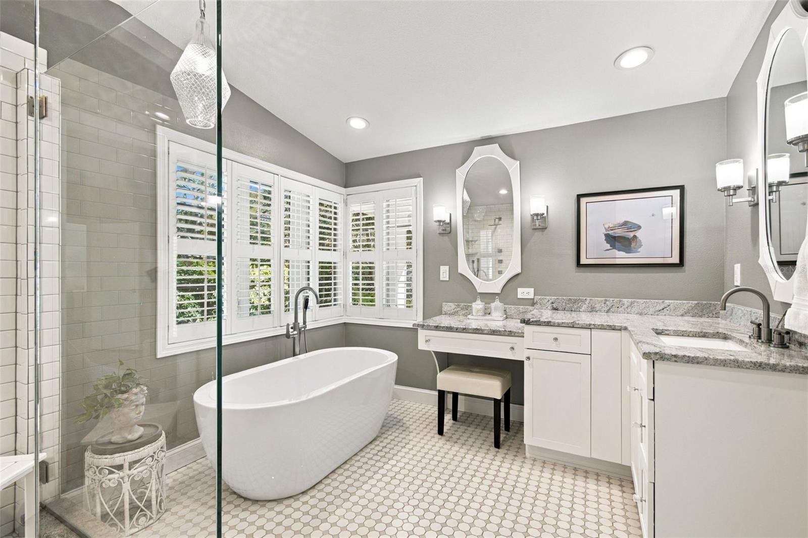 6030 4TH STREET S, St Petersburg, FL 33705