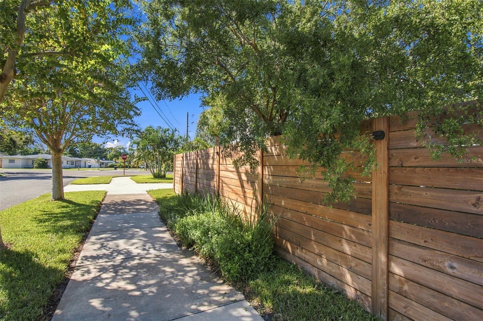 6030 4TH STREET S, St Petersburg, FL 33705