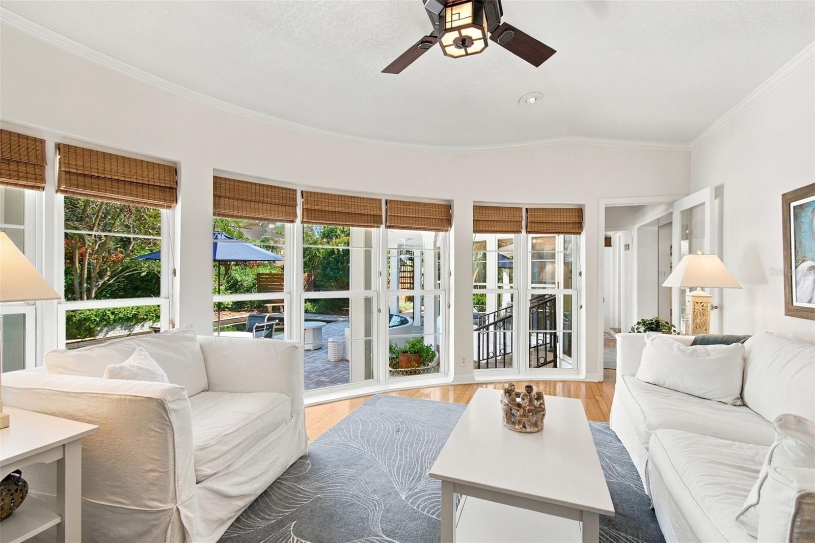 6030 4TH STREET S, St Petersburg, FL 33705