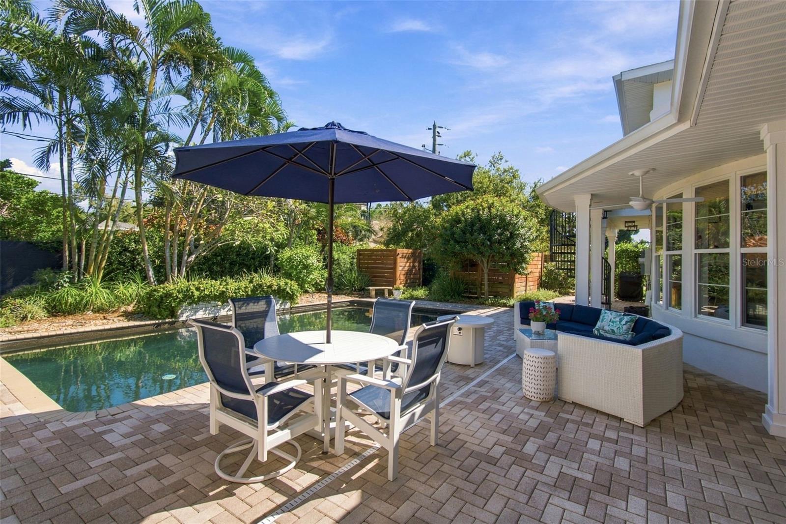 6030 4TH STREET S, St Petersburg, FL 33705