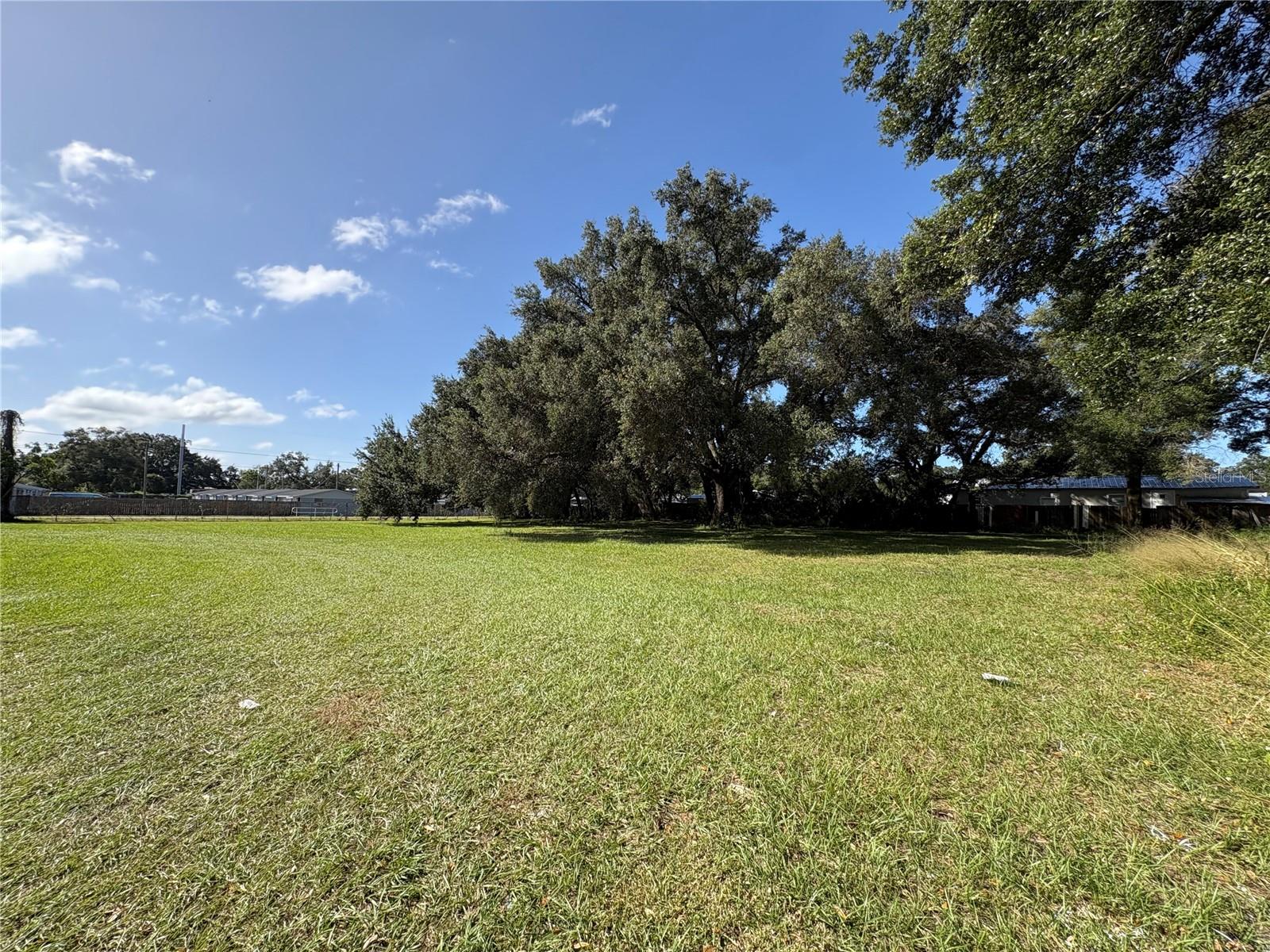 1116 E 142ND AVENUE, Tampa, FL 33613