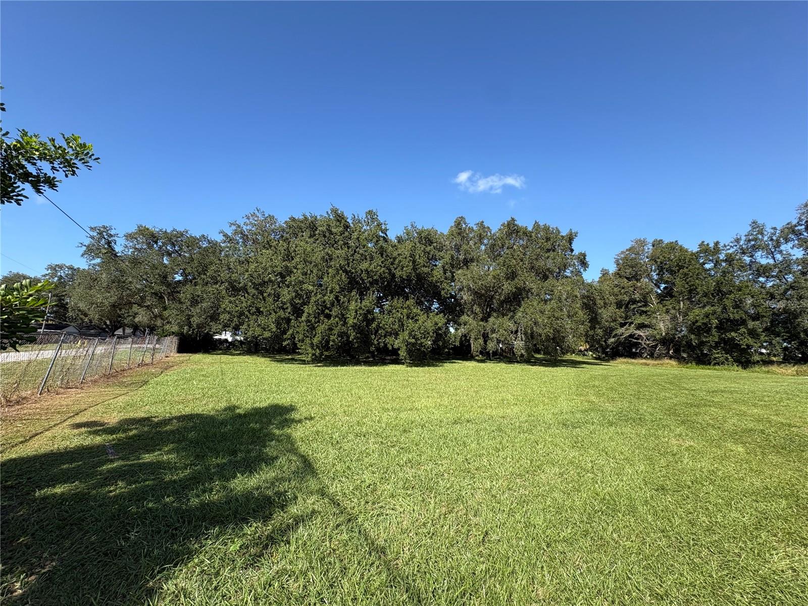 1116 E 142ND AVENUE, Tampa, FL 33613