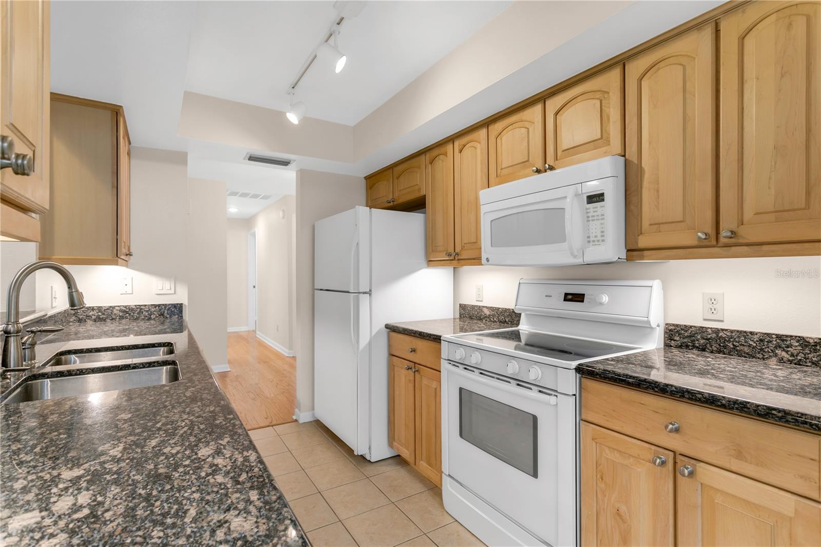 3302 W TAMBAY AVENUE, Tampa, FL 33611