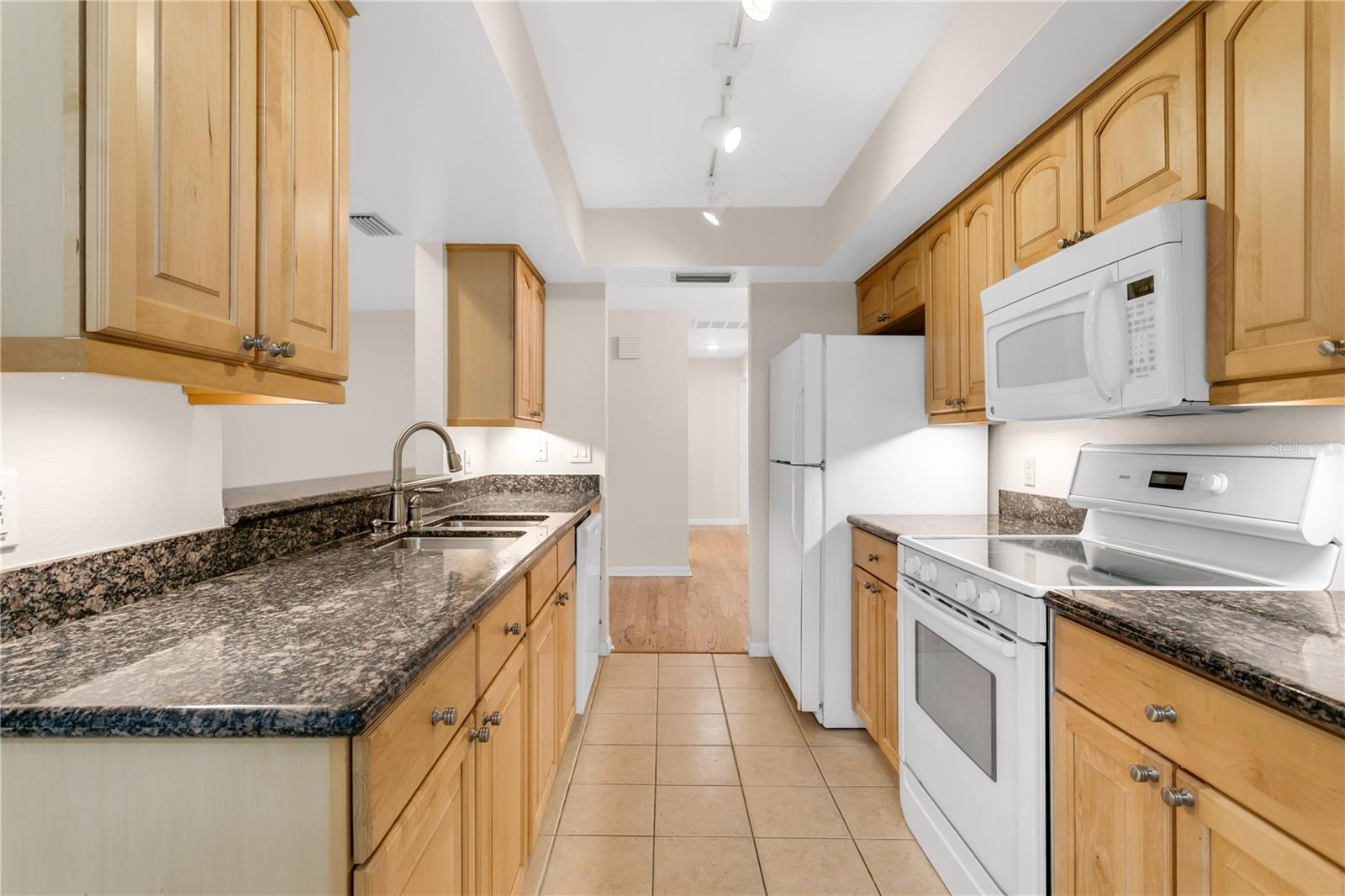 3302 W TAMBAY AVENUE, Tampa, FL 33611