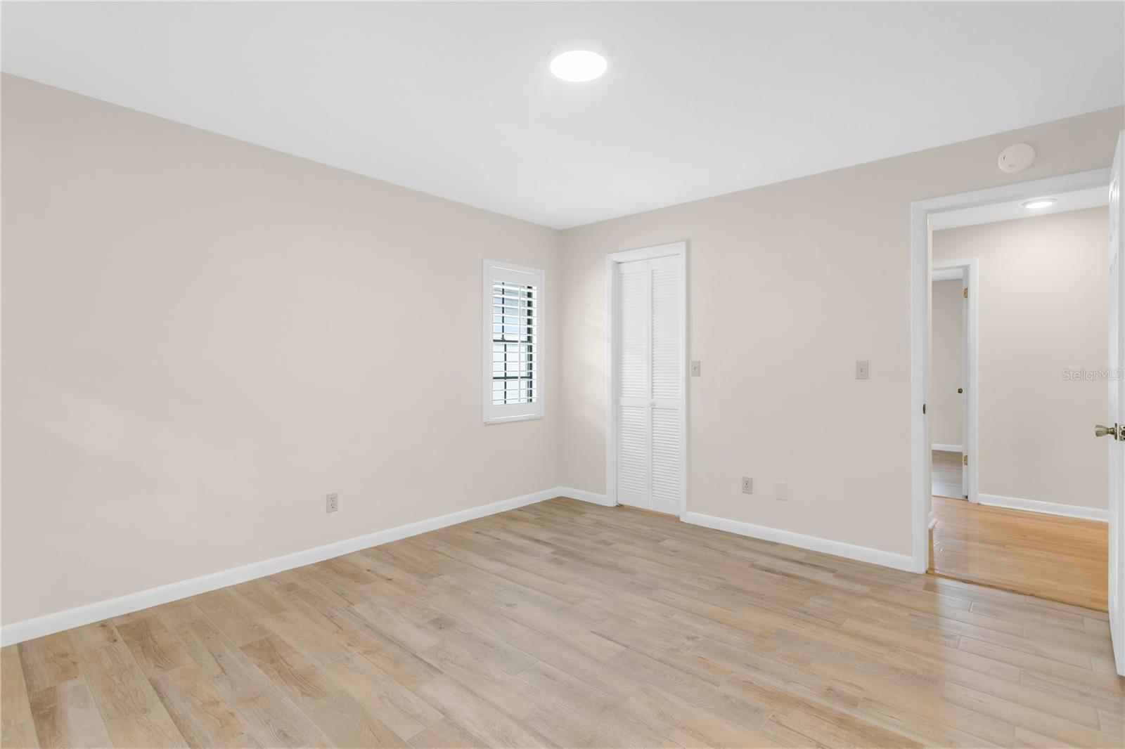 3302 W TAMBAY AVENUE, Tampa, FL 33611