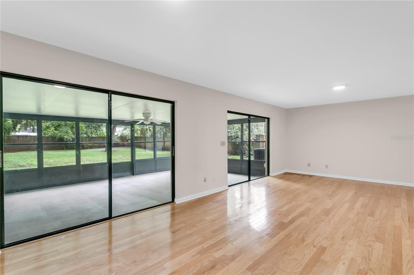 3302 W TAMBAY AVENUE, Tampa, FL 33611