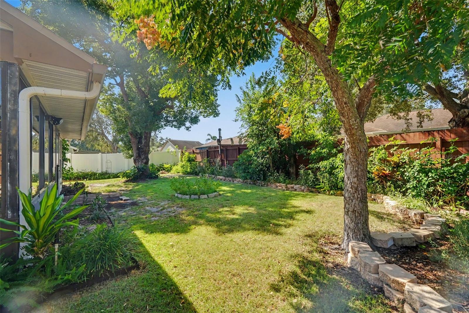 833 GREENBELT CIRCLE, Brandon, FL 33510