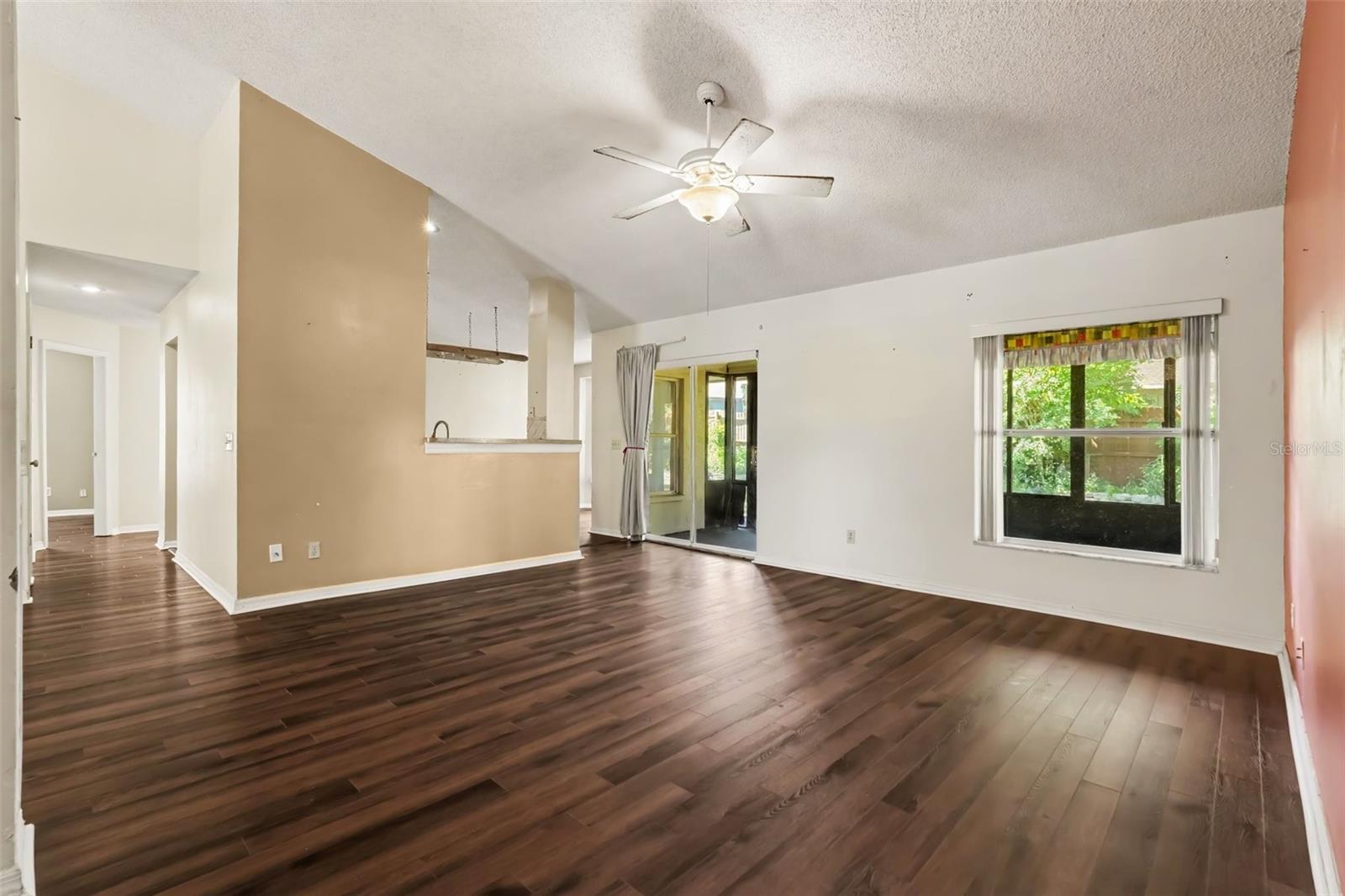 833 GREENBELT CIRCLE, Brandon, FL 33510