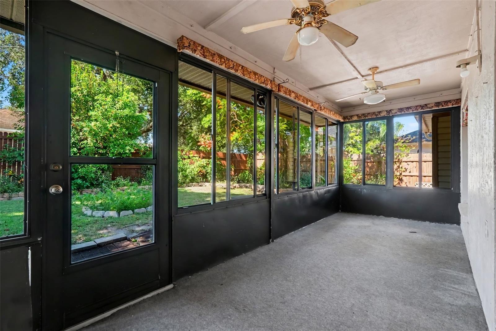 833 GREENBELT CIRCLE, Brandon, FL 33510