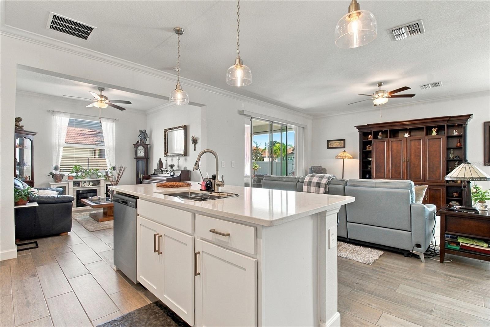 17401 HOLLY WELL AVENUE, Wimauma, FL 33598